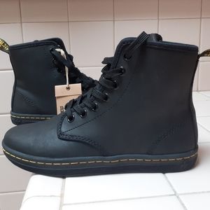 Women Dr.martens shoreditch black boots
